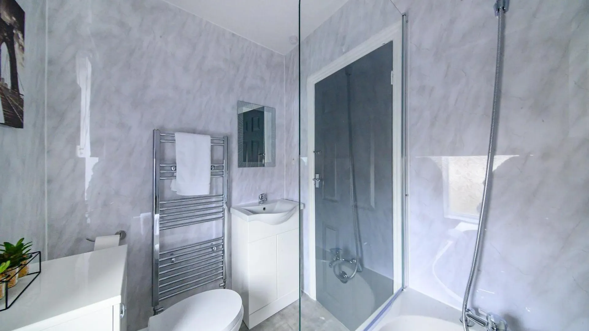 منزل للإقامة *Ra31S* For Most Relaxed & Cosy Stay/Parking/Wifi مورلي المملكة المتحدة