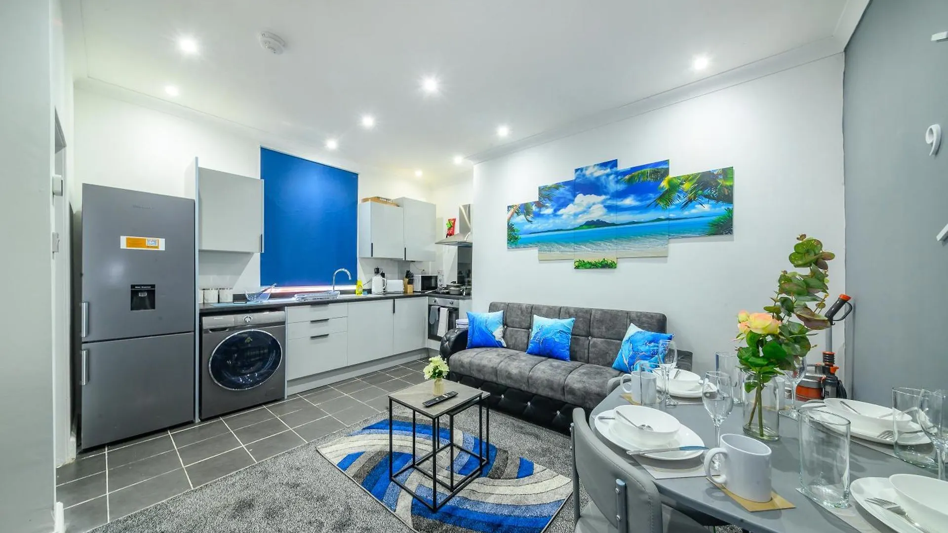*Ra31S* For Most Relaxed & Cosy Stay/Parking/Wifi مورلي